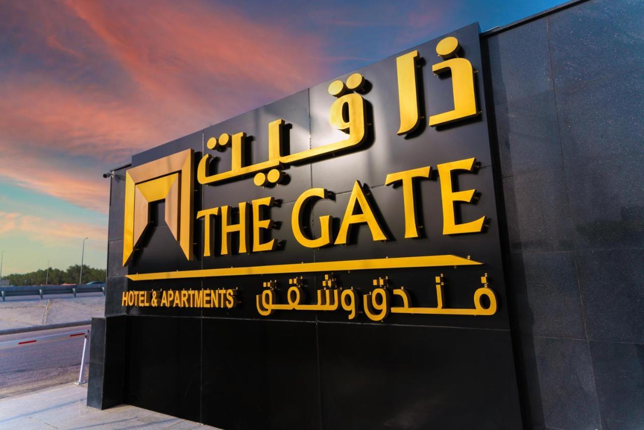 The Gate Hotel And Apartments Дамам Екстериор снимка